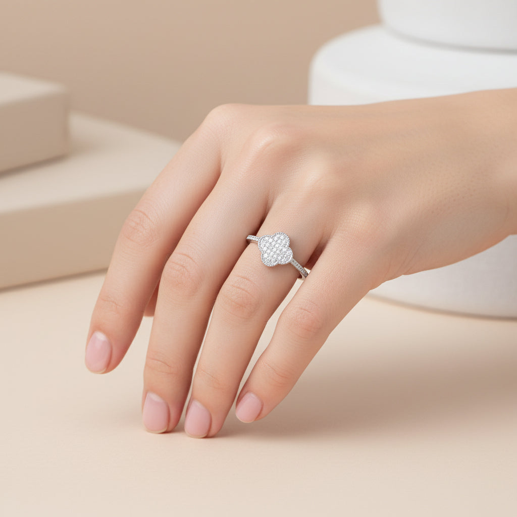 Anillo Trébol de la Suerte Circones